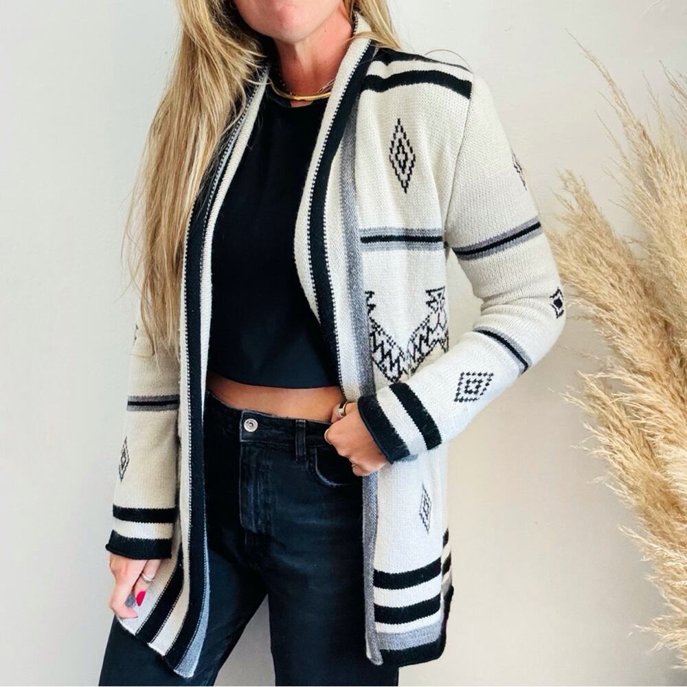 VINTAGE ANTHROPOLOGIE Cream Black Grey Print Stripe Knit Open Cardigan Sweater M - Picture 10 of 12